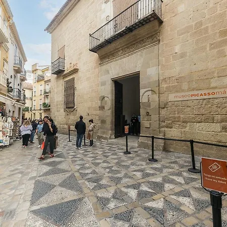 Apartment Homeclub Penthouse With Terrace By Picasso Museum III